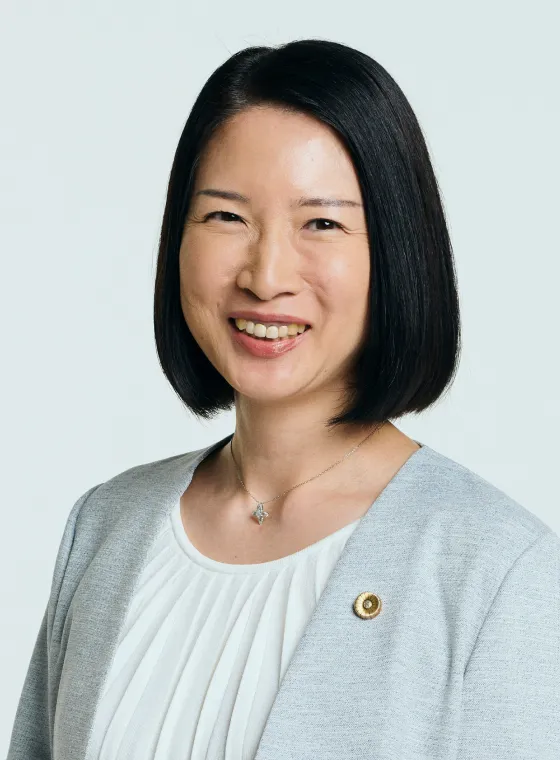 八倉美緒