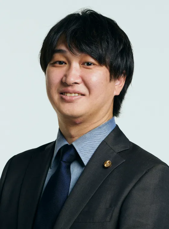 山根佑介