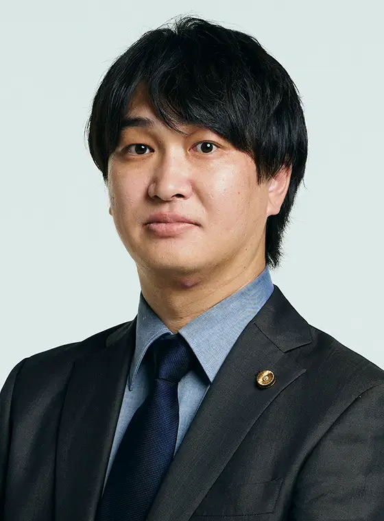 山根佑介